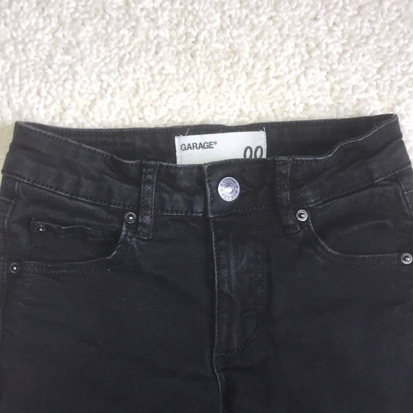 black jeans with rips in knees - Picture 3 of 5